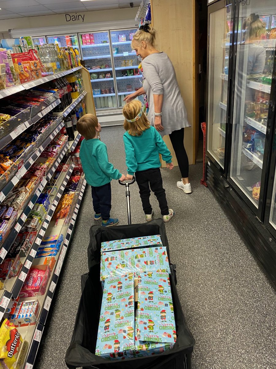SkyPrimary's tweet photo. Our SKy community have rallied round and collect donations for Cornwall Christmas Box enabling families in need of help to have a festive family feast too. Thank you! #Kindness #cornwallchristmasbox #staustellcommunity #edenproject https://t.co/FaYPeQwPeG