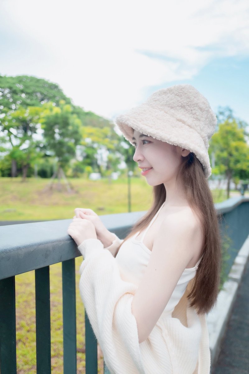 Kidcatmew's tweet photo. อากาศร้อนแบบนี้ อยากได้คนช่วยถือร่ม☺️☀️

#kidcatmew https://t.co/T9IIu03wWL