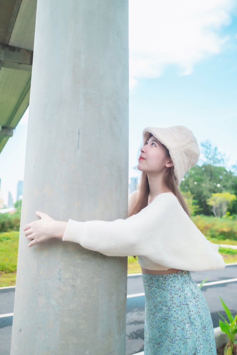 Kidcatmew's tweet photo. อากาศร้อนแบบนี้ อยากได้คนช่วยถือร่ม☺️☀️

#kidcatmew https://t.co/T9IIu03wWL