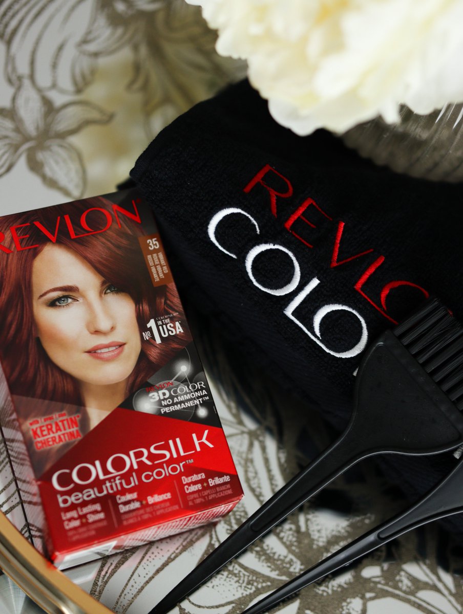 RevlonSA's tweet photo. @boits_n looks radiant in our VIBRANT RED (35) ColorSilk shade.
We just can’t get over how gorgeous this colour looks on her!
What’s stopping you from following in her footsteps?
#COLORSILK #ColorThatCaresSA #hairdye #nomess
#RevlonSA #LiveBoldly https://t.co/m2coBCq9Ky