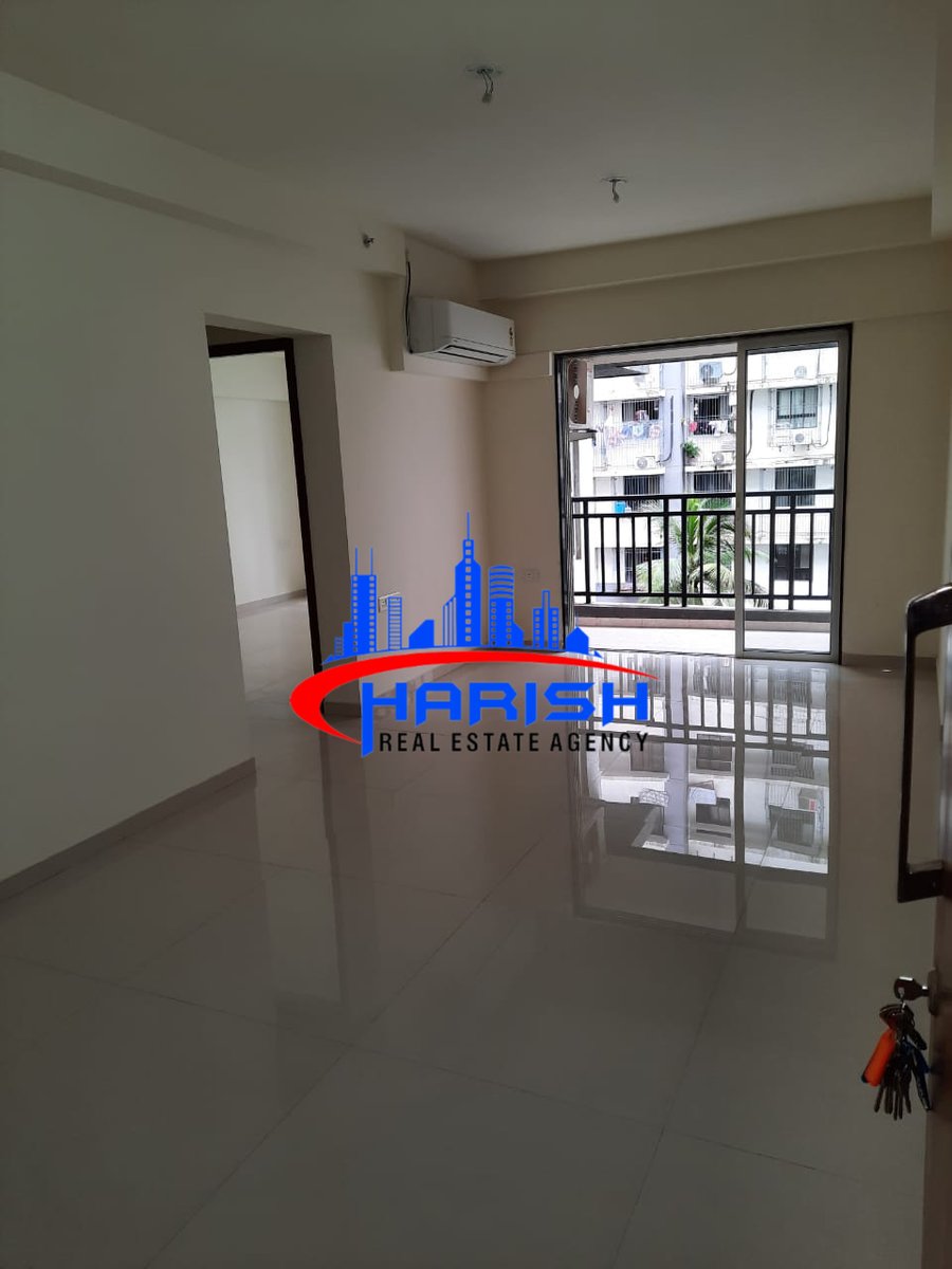 harishpropertyy's tweet photo. 3 BHK
#property #flat #apartment #properties #flats #apartments #apartmenthunting #flathunting #propertyhunting #godrejproperties #godrej #godrejprime #godrejcentral #flatandflatmate #buying #selling #rent #lease #freeholdland #plot #area #locality #realestate #nobroker #broker https://t.co/sdsefHYxG3