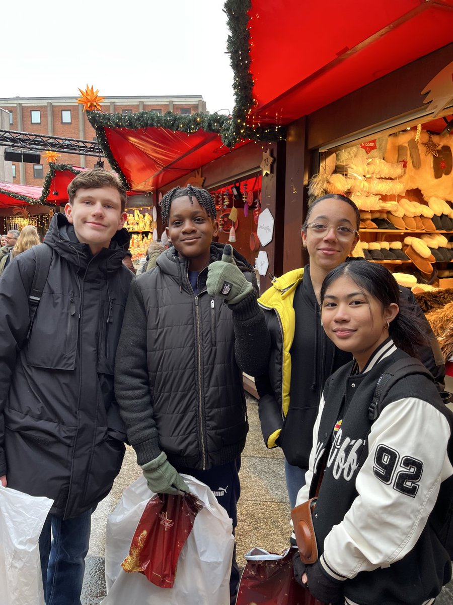 KAA_Intrepidus's tweet photo. This weekend Y8 & Y9 students visited the #Christmas markets in #Cologne #Germany to experience a different #culture, confidently showing #intrepidus and practicing their #German #language skills π©πͺπβ€οΈ https://t.co/8ZDw4DhNlZ