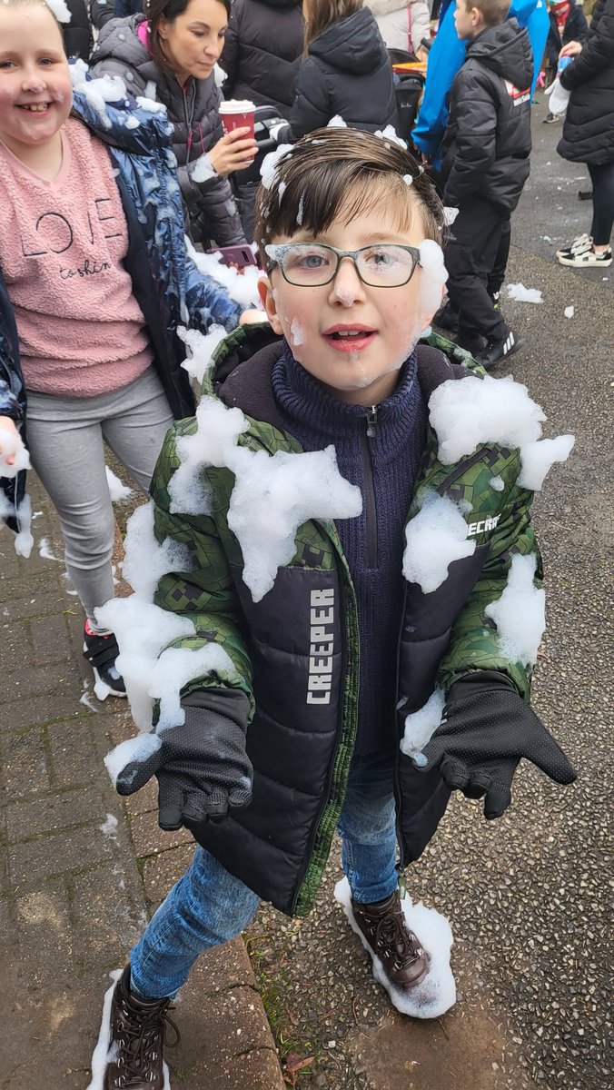 llrobinson1988's tweet photo. @AnfieldRoadY4 Alfies entry to winter photo competition winter time at gullivers world https://t.co/IL1caflXJ6