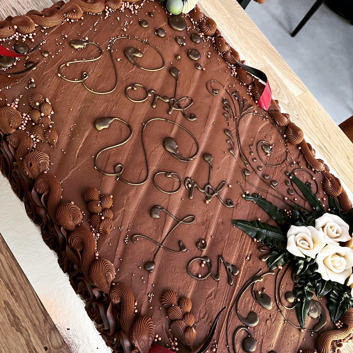 Work-Work fyller 7 år i dag 🍰🍫 Kom innom oss på besøk fra 15 for kake og 🍻 til 69,-

#tidenflyr #thecake #menerdetkunst 🥳 <a href="/popbumpertrd/">Pop Bumper Trondheim</a> <a href="/Hackheim/">Hackheim</a>