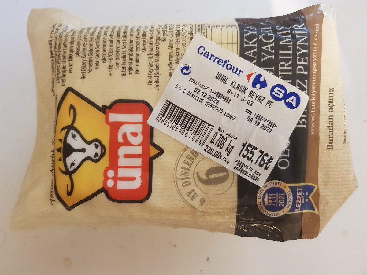 Eskilerin deyimiyle" Zeytin peynir yeriz,karnımızı doyururuz"..Buyrun doyurun bakalım.