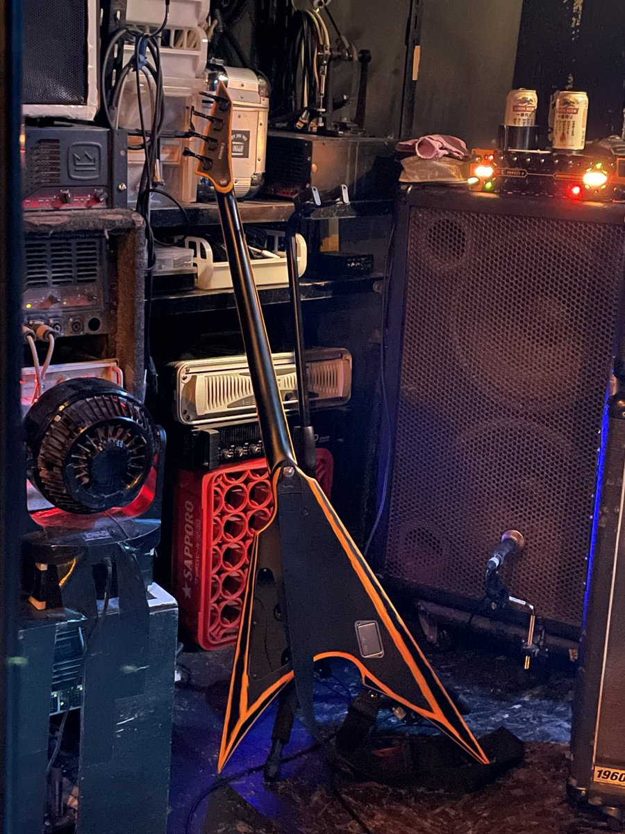 ma_mi_0502's tweet photo. 昨日の新神楽も楽しかった😊NaKK BANDはやっぱカッコいいし、LSDはOXY対バンのリベンジできてよかったな🔥BEAST CROWNもカッコよかった👍K兄さん、パラサイトありがとう😊
#NaKKBAND
#LASTSCREAMDAYZ
#BEASTCROWN https://t.co/UljGhc0Rfy