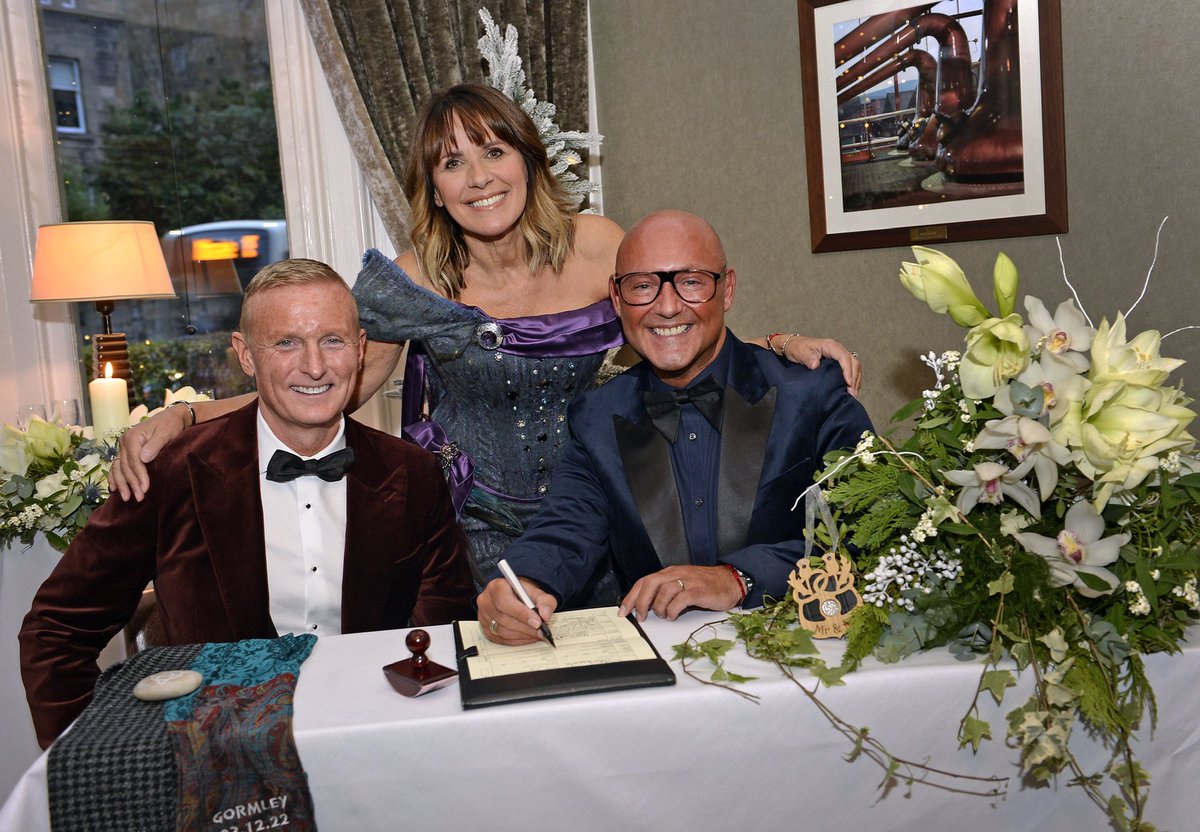 John Amabile 🏴 tweet media