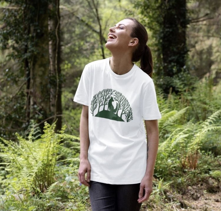 The ways of the wild T-shirt 

#ecofriendly #wolftshirt #wolf #forrest #nature #trees #organiccotton #veganfashion #unisexclothing #ecommerce