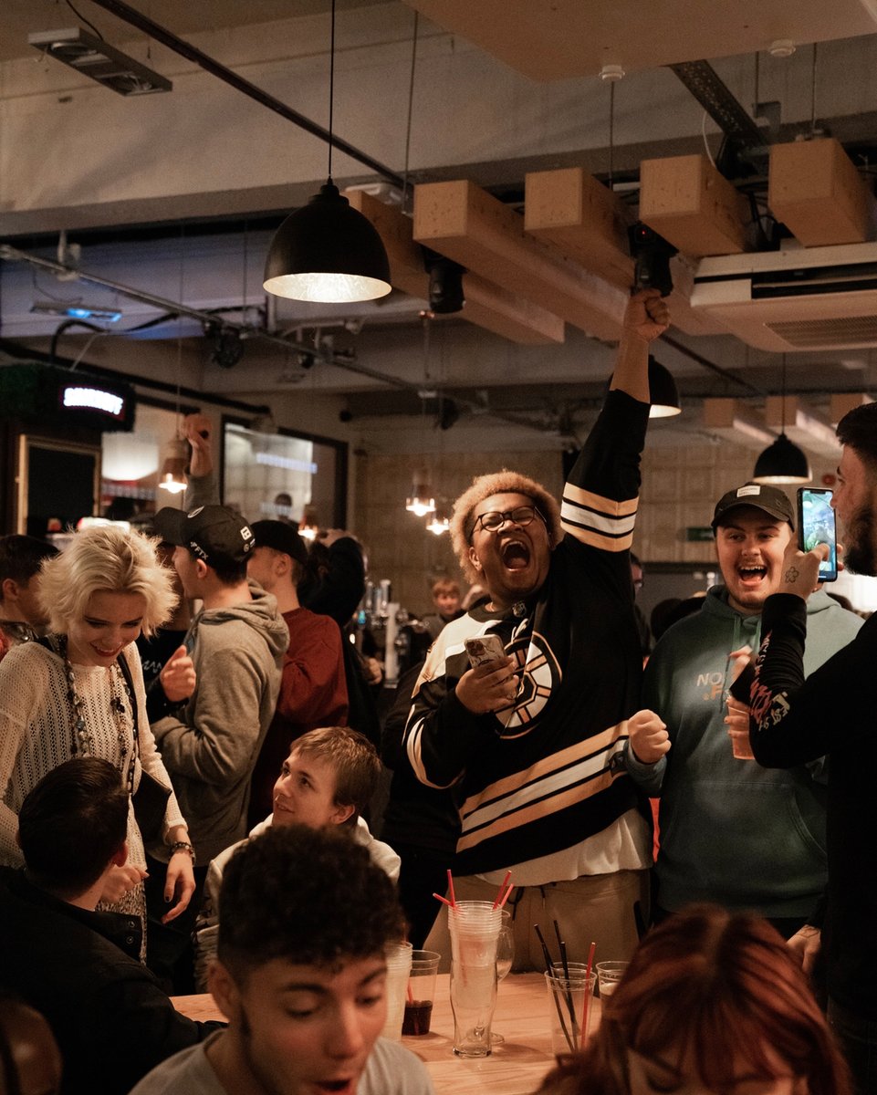 Happy Monday! Our Quiz King @tony_yourquiz returns to the hottest bar at Salford tonight at 9pm 🧠 Can’t wait to see you all there 🙌