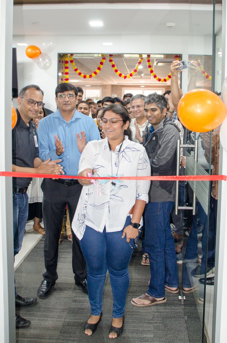 SiFive's tweet photo. Did you know that India is one of the fastest growing regions for #RISCV? That’s why we recently opened new offices in Bangalore and Hyderabad! Learn more about India’s enormous potential for silicon innovation: https://t.co/pa7yJptPIh https://t.co/HjKXsIycNv