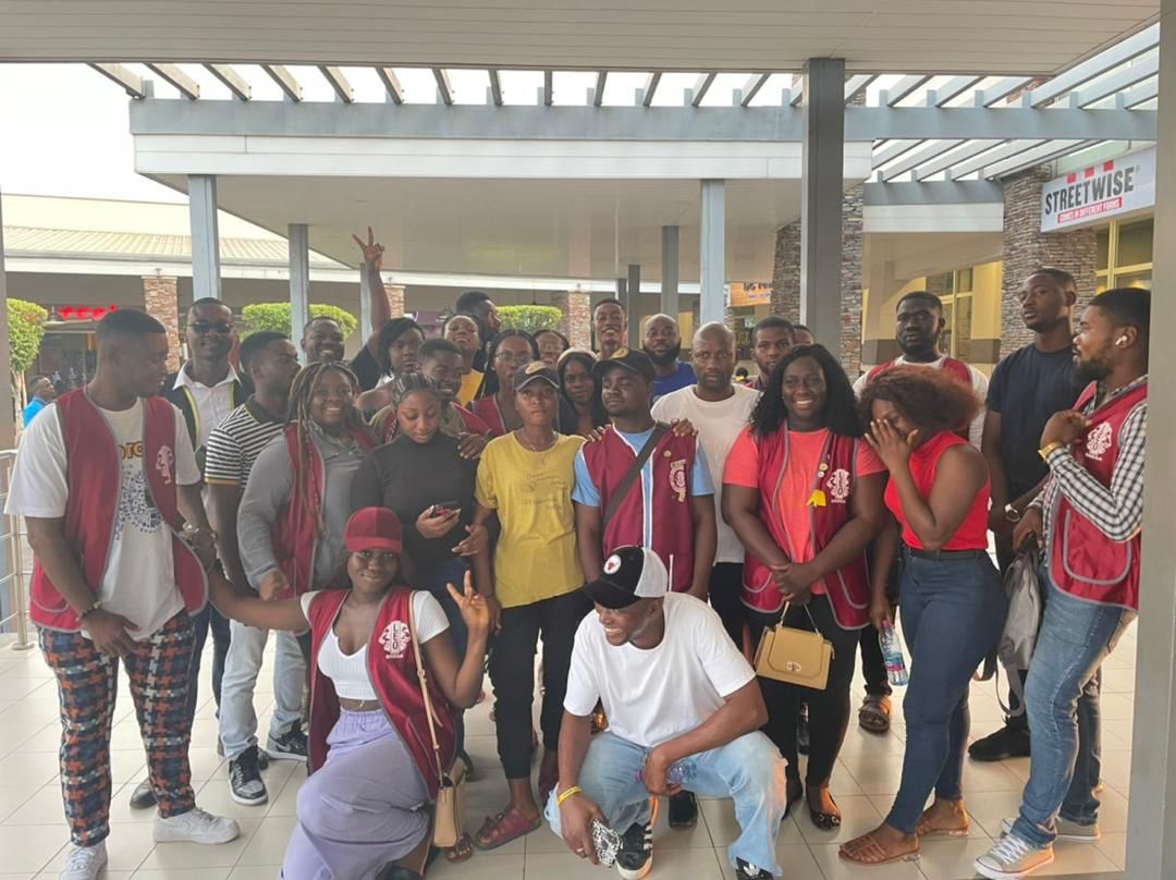 accra_sankofa's tweet photo. We’ve done serviceable and impactful activities together and so today we celebrate  LEOs of this great and vibrant club, we’re not only Leos but we are a family. https://t.co/WveJ3xbJEr
