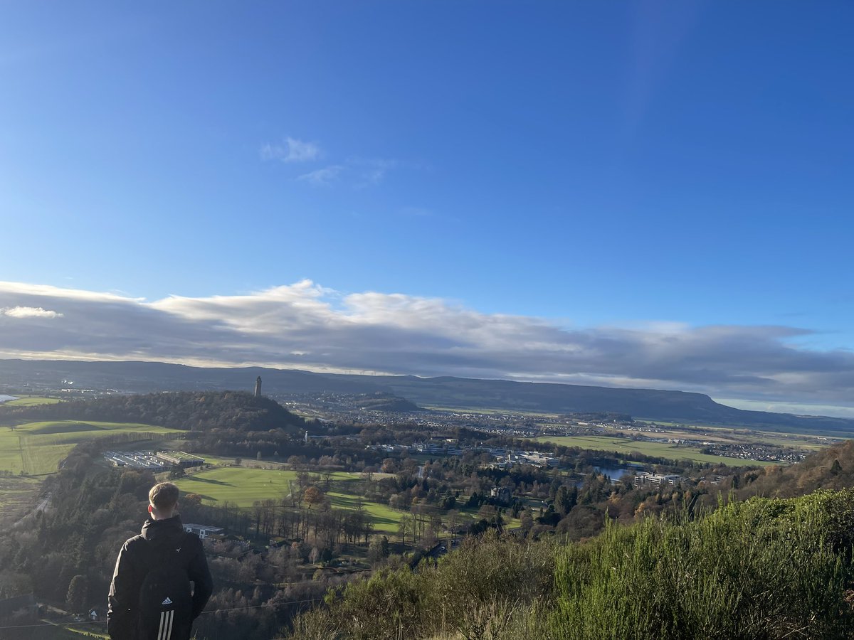 Mr C Beer tweet media