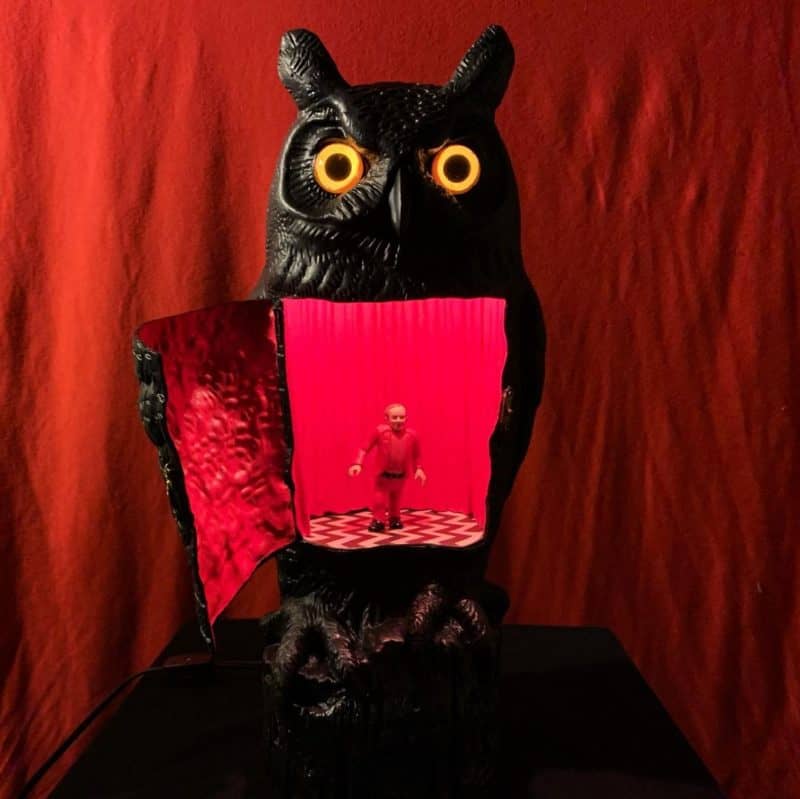 MatthewAMullins's tweet photo. Twin Peaks Toys #2
She’s Filled With Secrets
By Junk Fed    https://t.co/eZDnUpMzCD    https://t.co/JESVeazCYF
https://t.co/C52ymzfyZM
#TwinPeaks #DavidLynch #JunkFed https://t.co/yM0HOXawxj