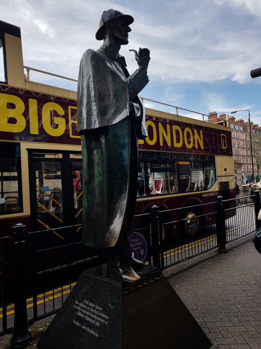 Andreaaaaaa93's tweet photo. London! <3 I missed going back where I used to live for couple of years! <3 

#travel #London #yolo https://t.co/GSn3TuMnh7