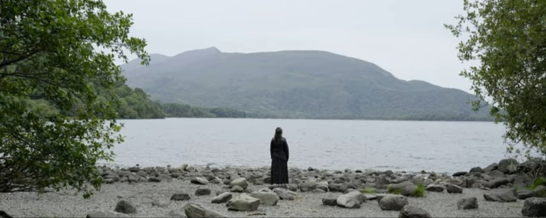 ***NEW MUSIC VIDEO*** 

Coming THIS Friday, December 9th 🎄