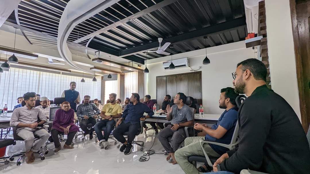 ukdrahul's tweet photo. "Exploring WordPress, impromptu brainstorming sessions, and sharing insights- that's what happened last Saturday at Authlab Limited."

Details are in the thread. 👇😊

#WordPress #wordpressplugins #wordcamp #authlab #wpmanageninja #wpdeveloper #dorik #Automation https://t.co/tVkjeN3tIC
