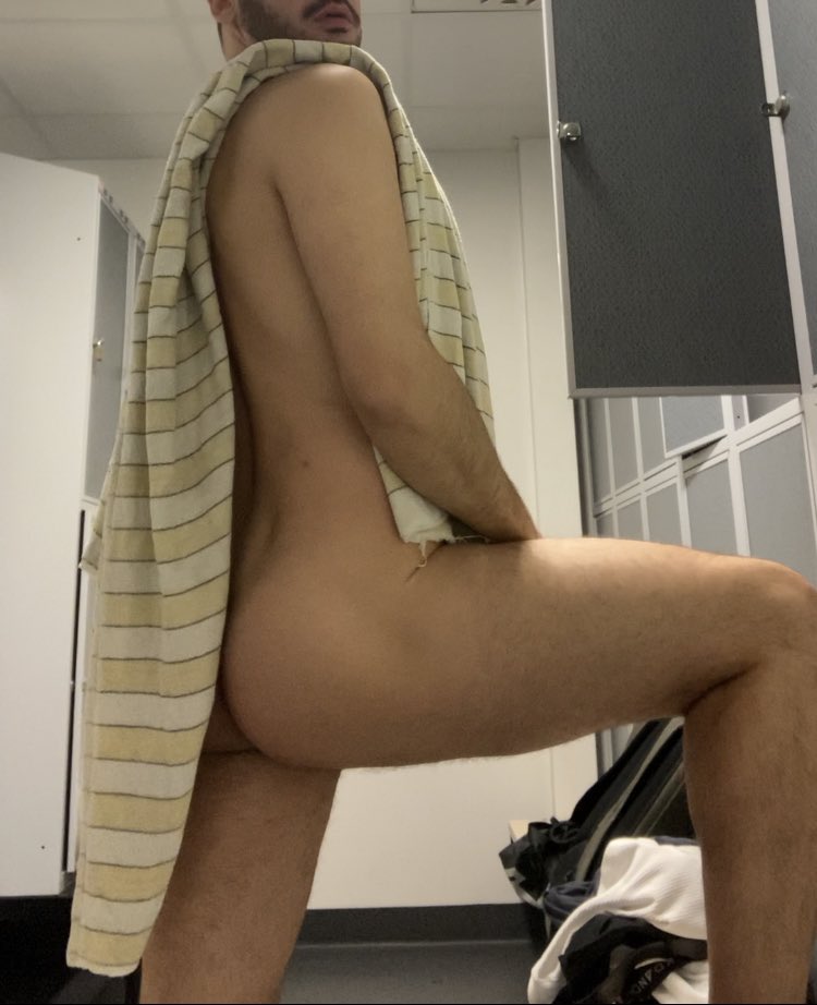 nuaotter's tweet photo. Gym time https://t.co/iMsGOPiQh4