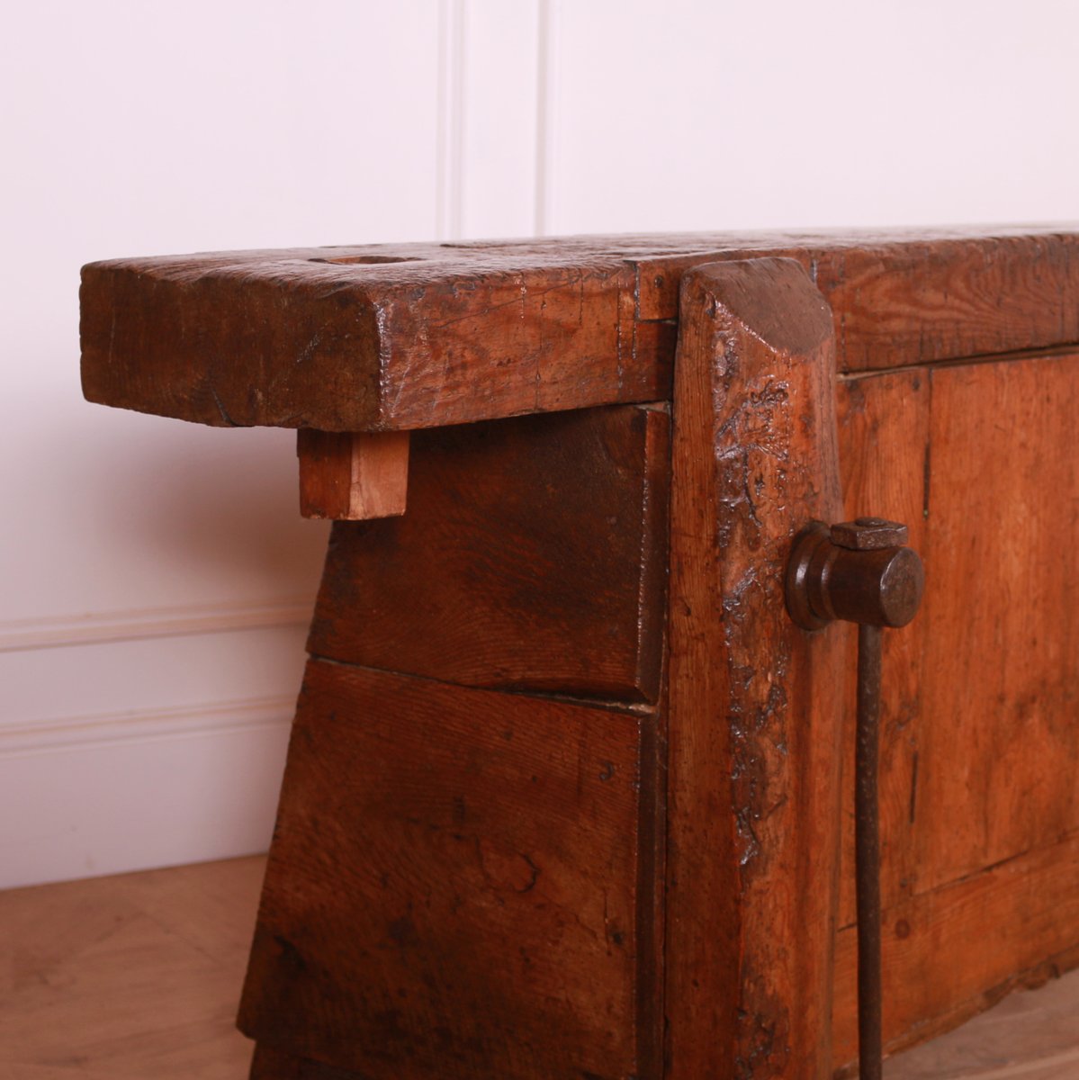 ArcadiaAntiques's tweet photo. Really interesting 19th Century French primitive pine work bench. 1880.
3.5" thick top.
Top depth is 9.5".
Price: £2,350
https://t.co/yiCD2O9vo1
#FrenchBench
#pineworkbench
#FrenchPrimitiveWorkBench https://t.co/zGTr4BKFaj