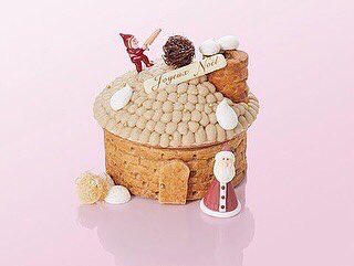 TOKYU_DEPT_ty's tweet photo. \クリスマスケーキご予約承り中🎂/
今年はお家でクリスマス🎅
という方!こんな可愛らしいケーキを
みんなで囲むのはいかがでしょうか
箱から出した時の反応が楽しみ⁉️
〈#QEDCLUB〉のメゾン・ド・ノエル🎄
詳細はこちら↓
https://t.co/AzZ0vK96TU
#東急フードショー
#クリスマス #ケーキ https://t.co/mlxJ1Fn7zj