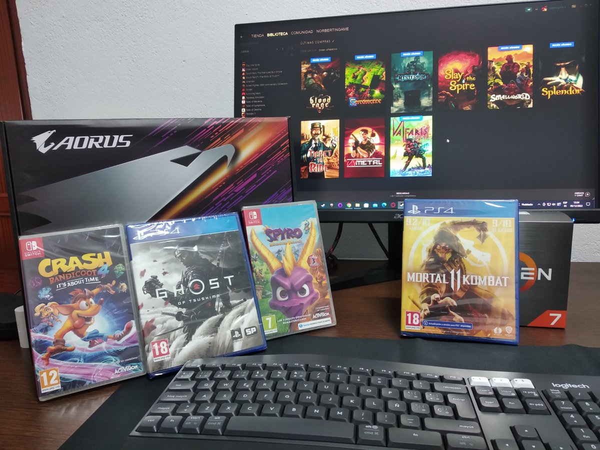 Norbert2t's tweet photo. @slobulus Un poquito de variedad este black friday: lucha, juegos de mesa, plataformeo,... y la enfermedad de slay the spire. Un saludo. https://t.co/Uq2FYWaGxS