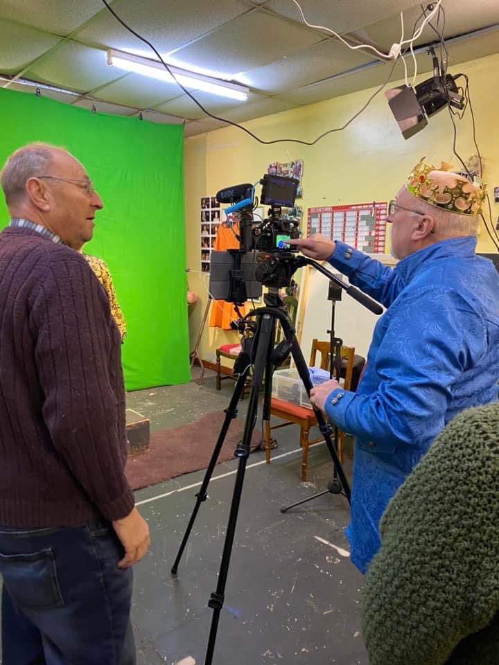 Caerphilly Players (@caeramdram) on Twitter photo Our #Rapunzel cast and crew were busy this weekend - filming, painting, postering and flyering! As you can see, we’re very excited about our panto & would love you to come & support us!
Get your early bird tickets here: eventbrite.co.uk/e/rapunzel-a-p…
<a href="/CaerphillyObsvr/">Caerphilly Observer</a> #Caerphilly Our #Rapunzel cast and crew were busy this weekend - filming, painting, postering and flyering! As you can see, we’re very excited about our panto & would love you to come & support us!
Get your early bird tickets here: eventbrite.co.uk/e/rapunzel-a-p…
<a href="/CaerphillyObsvr/">Caerphilly Observer</a> #Caerphilly