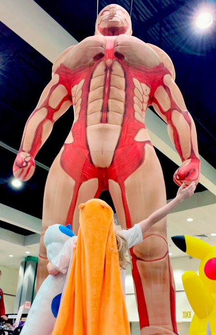 This is how I view daddy dom/submissive relationships 😭🤣 #AOT https://t.co/gkkj9RYgHr<a href="/tag/aot"class="tags"><span>#aot</span></a>