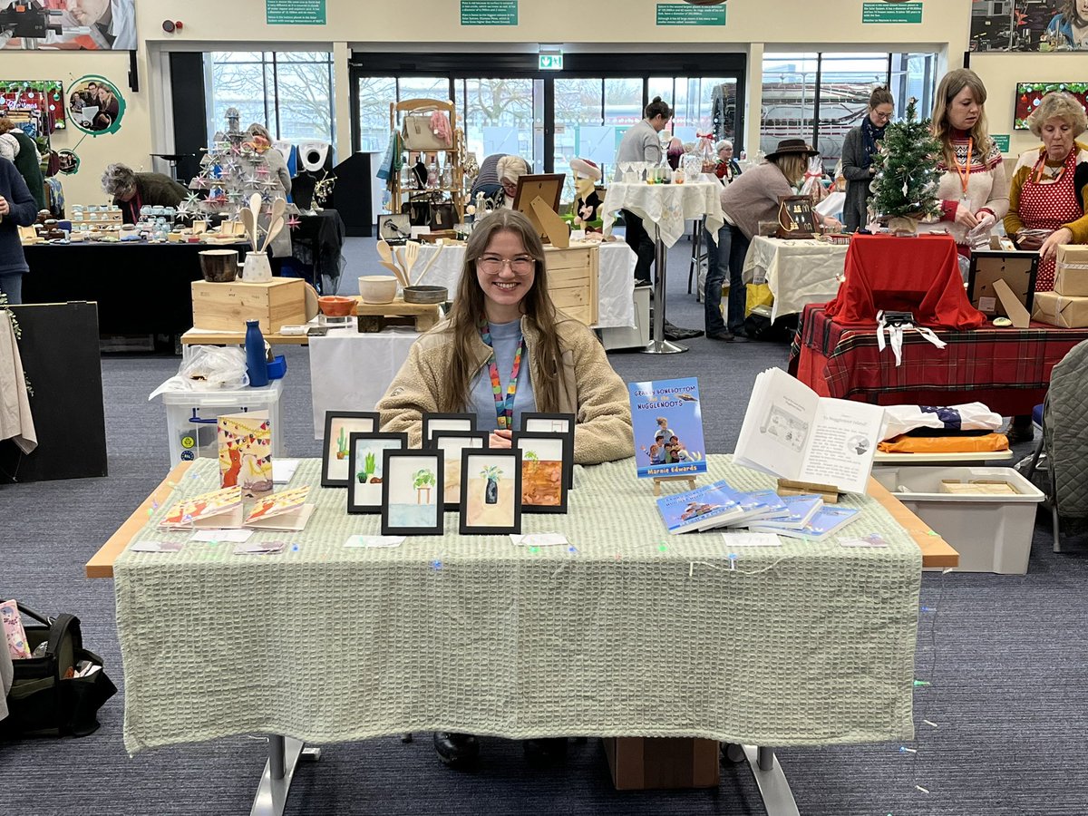 HTowrie's tweet image. Selling the book I illustrated at the RAL craft fair today! 🎨📚