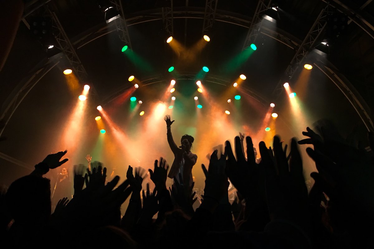 TileyardEd's tweet photo. Our friends @talentbanq chat about their partnership with Tileyard Education in securing live opportunities for students & why @TileyardLondon is the perfect location to have established their offices! 💚
Read more ➡️ https://t.co/EJmuybIjxp
#musicnews #musicindustry #tileyard https://t.co/ZJyU6HkvYi