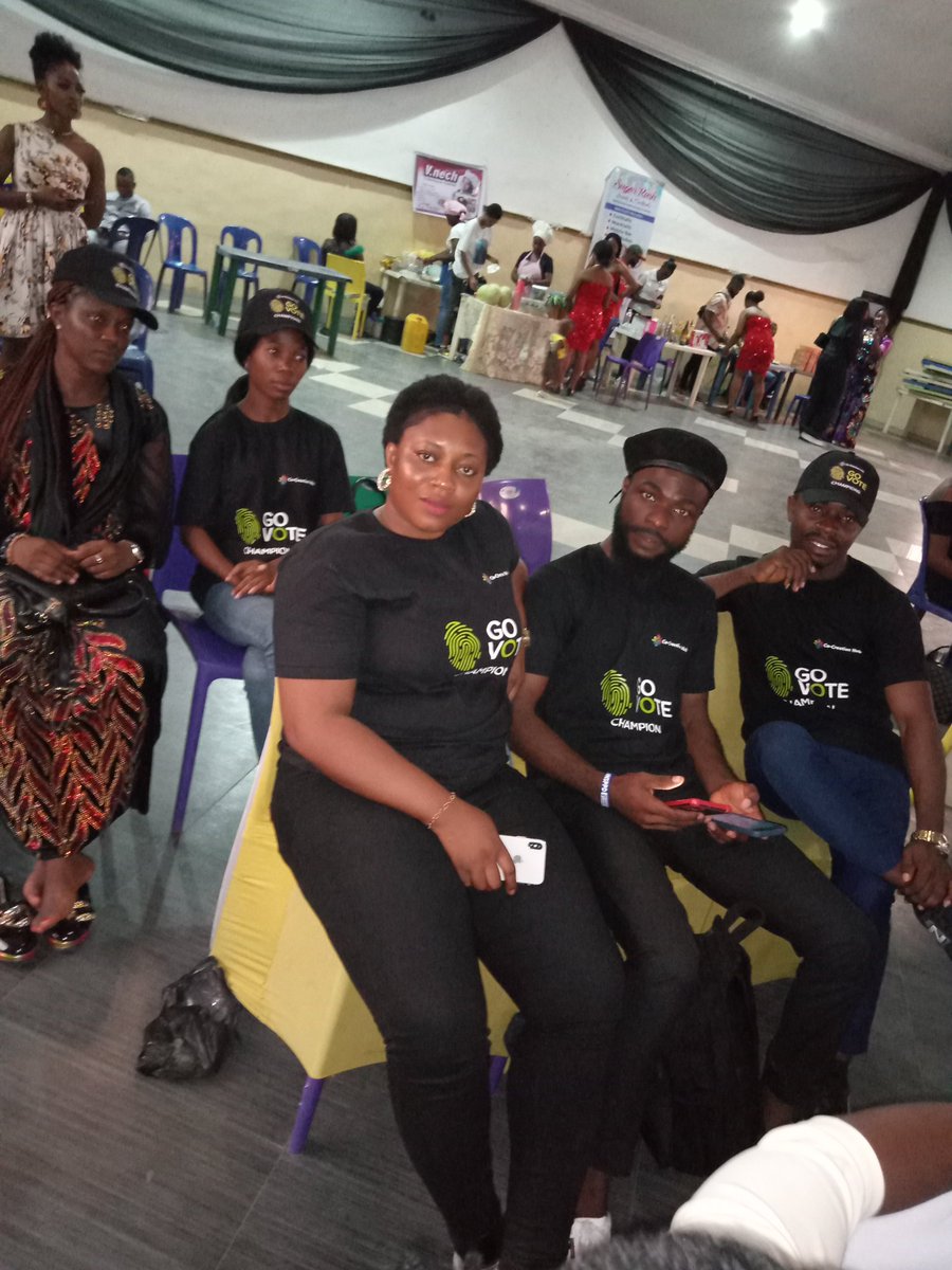 Dr_IDO95's tweet image. Still on the #PVCCollection &amp;amp; #MakeWeGoVote Community Campaign of #GovoteProject, an awareness campaign was carried out yesterday, 04/12/2022 by the #AbiaChampions. We&apos;re happy that we&apos;re contributing our quota to making #Nigeria great.
#Govoteng
#Nigeria2023