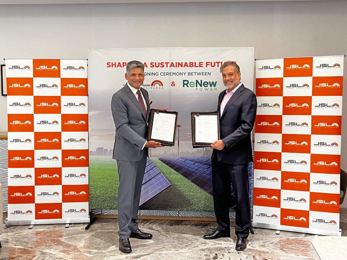 abhyudayjindal's tweet image. In line with our ESG initiatives,I’m proud to share that @Jindal_Official has signed a contract with @ReNew_Power to set up a 300MW #renewableenergy project through wind &amp;amp; solar technologies.Staying true to the sustainable nature of the metal we produce, we endeavour to #GoGreen!