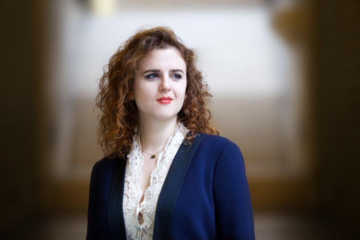 OrchestCElysees's tweet photo. 1er concert ✨ de notre tournée Missa Solemnis jeudi 8 décembre 20h30 au @TAP_POITIERS #Poitiers !

https://t.co/F7zEr3Y4Vh

#complet ! mais diffusé live sur @ClassiqueLive : https://t.co/aNeUxxWEC8

E. Lyons, E. Zaïcik, I. Arcayürek, T. Bauer
#CollegiumVocaleGent
P. #Herreweghe https://t.co/1GWNB1mjbC