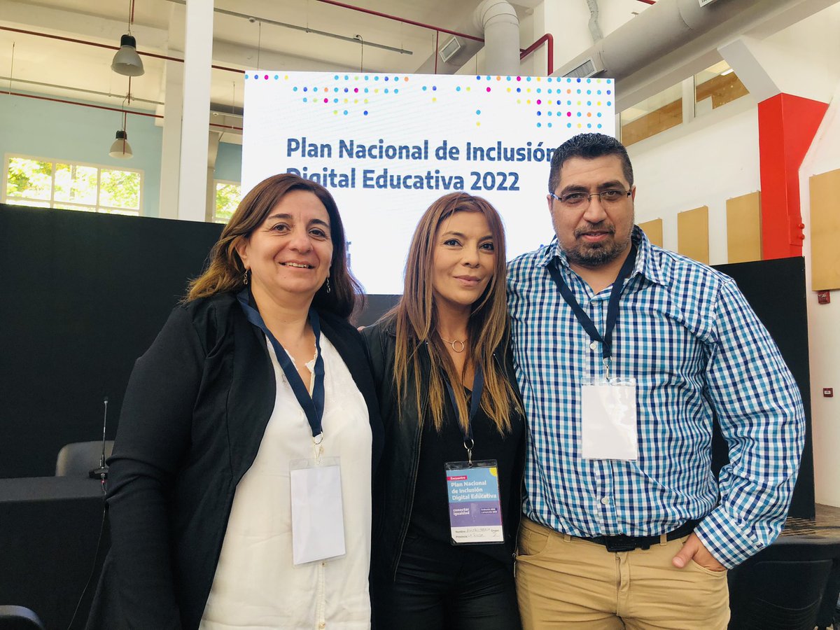 Maruguero's tweet photo. Encuentro Nacional PNIDE: Evaluación 2022 y proyección 2023 . Presentes como actores directos , a través de la Dirección General de Sistemas y Tecnología Educativa, dependiente del Ministerio de Educación de la pcia de La Rioja . @laurapenacca @ValeriaAranda12 @DirGralSistemas https://t.co/8bWD7kOlYe