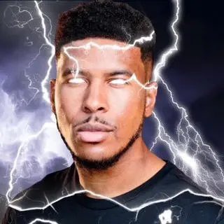 st3v3ns08's tweet photo. @AntSchemin @1future https://t.co/SFV3nPL9GR