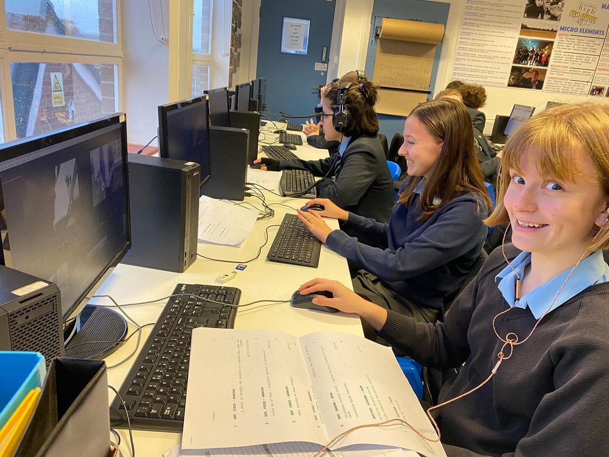 MrColeMedia's tweet photo. @WyHighAcademy #filmstudies students working hard on editing their narrative sequences based on #slumdogmillionaire @wjec_cbac @Eduqas_Media https://t.co/zwglzmWFPf