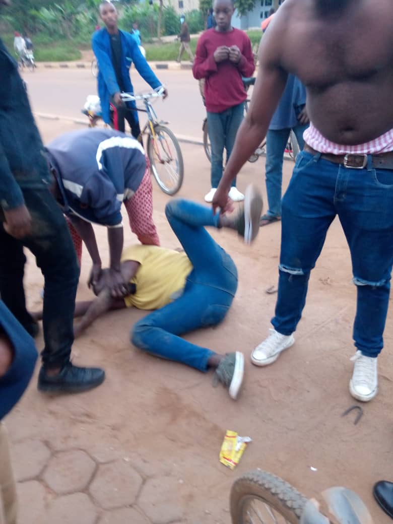 Nestor Muamba tweet media