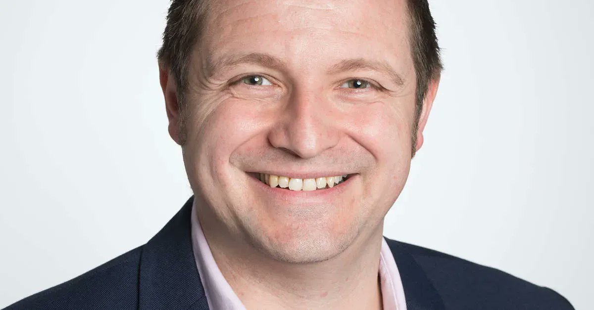 UoDLifeSciences's tweet photo. On #WorldSoilDay we congratulate Dr Davide Bullgarelli @bulgarelli_d who has been named recipient of the @AMIposts Dorothy Jones Prize in recognition for gaining insights into the potential contribution of soil microbes to sustainable crop production. 
https://t.co/beQcuKAFjj https://t.co/07nBdRIsV5