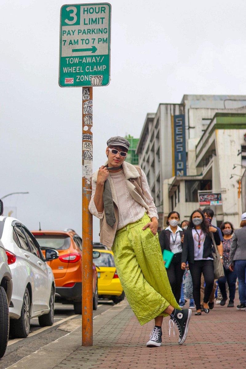 ofc_iwant's tweet photo. Our Kap Rocky is definitely rockin' this fit!

Abangan ang Baguio Ukay-Ukay Challenge ng #TaraG cast! Full video soon on iWantTFC’s social media accounts! https://t.co/blL5kkuCTV