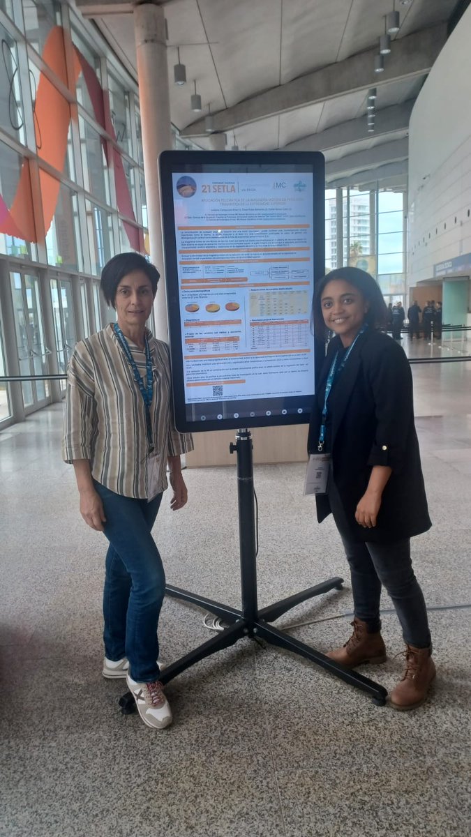 MCMUTUAL's tweet photo. @setla El póster "Aplicación telemática de la Imaginería motora en patología traumática de la extremidad", de Leidiana Campuzano, terapeuta ocupacional, y Esther Berezo, supervisora de fisioterapia de Clínica Copérnico, fue premiado "Mejor cartel de fisioterapia y terapia ocupacional". https://t.co/eZ2tqzHSal