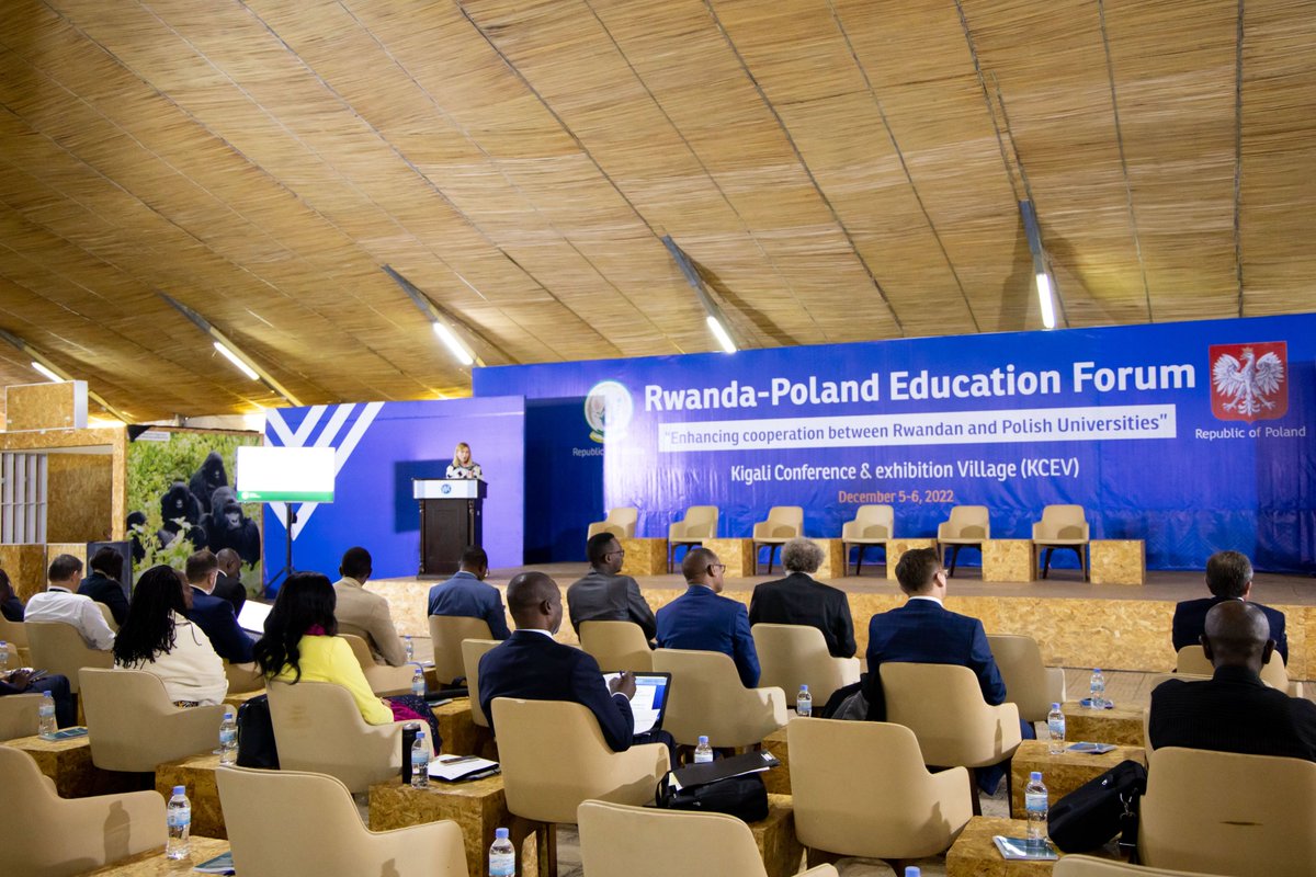 Ministry of Education | Rwanda on Twitter: "Hon. @Dr_Uwamariya has just