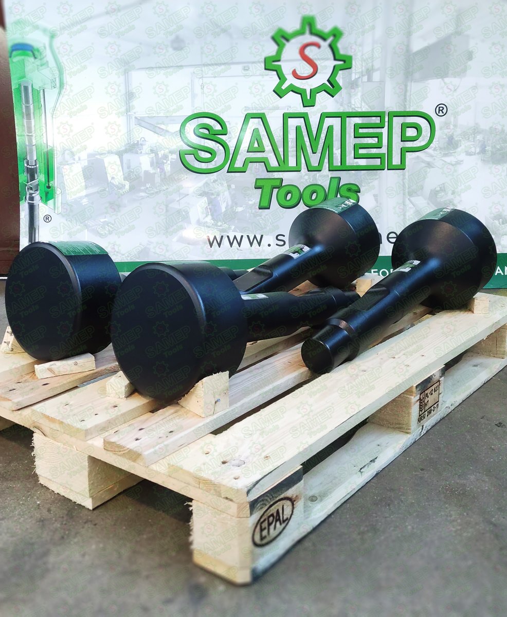 sameptools's tweet image. Four elephant feet with Ø240 on their way to Sweden 🇸🇪
When customers ask for the best SAMEP TOOLS answers! 💪🏼⚙️ 
Do not hesitate to reach us for further inquiries. ☎️📩 
#sameptools #madeinitaly #hammer #hydraulichammer #rockbreaker #spareparts #demolition #mining #excavator
