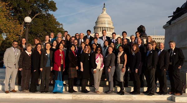 ACT NOW! Tell Congress that the #VALIDAct should not be considered as part of a larger, unrelated piece of "must-pass" legislation, such as the FY2023 omnibus appropriations bill: amp.org/advocacy/take-… #molpath #pathologists