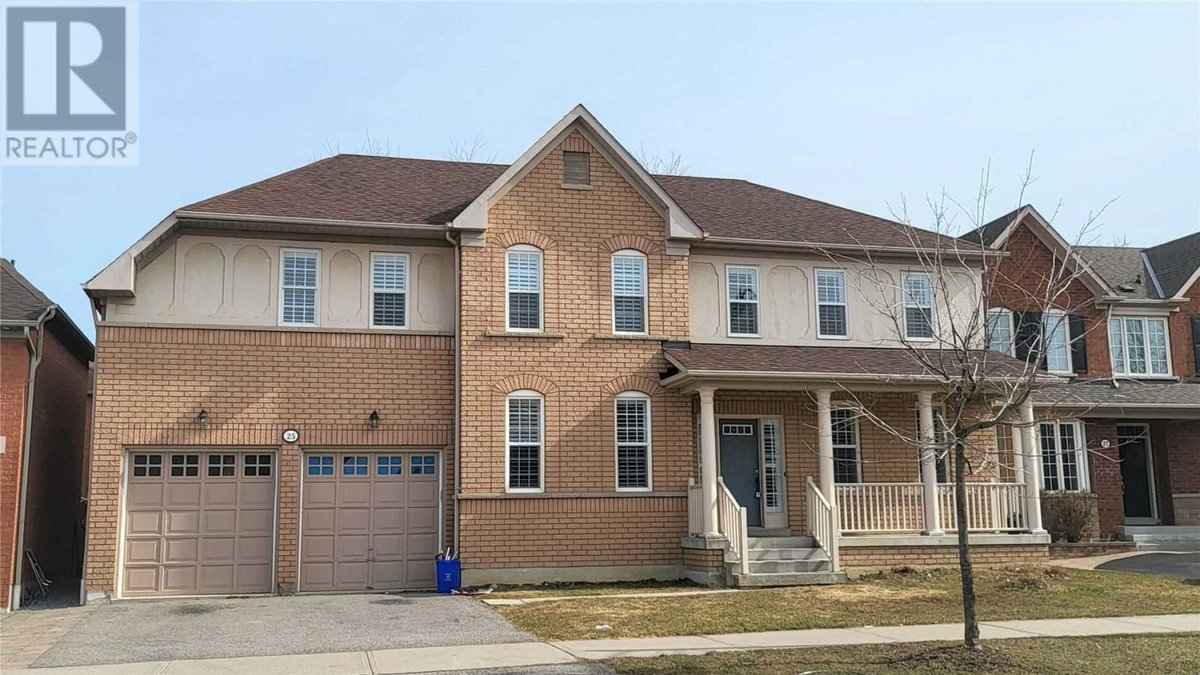 MyRoyalproperty's tweet photo. New Listing! $3,550.00, 5BR, 4BA, 25 WILLIAMSON DR, Ajax, ON L1T 4M7, Full Details https://t.co/P7MVH92W8j https://t.co/Zh8IJARpJI
