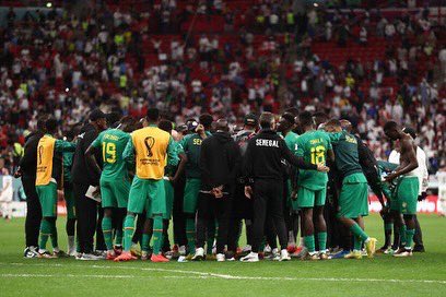 AlfredGom1s's tweet photo. Nous quittons le Qatar avec le goût du travail inachevé mais malgré tout nous restons toujours unis car un lion ne meurt jamais.
Manko uti ndamli! 🇸🇳
-
Lasciamo il Qatar con il gusto del lavoro incompiuto ma nonostante tutto restiamo sempre uniti perché un leone non muore mai! https://t.co/S62NsLhvEF