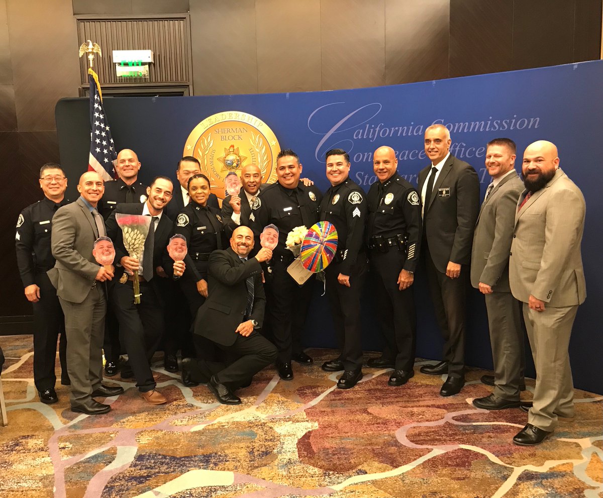 Sergeant Alex Ruelas graduated from SLI on 12/2/2022.  Congratulations Alex!

#SLIGraduation #lada #boi #ladaboi #districtattorneybureauofinvestigation #losangelesdistrictattorney #losangelesdistrictattorneybureauofinvestigation #lawenforcement #investigation #blueline #police