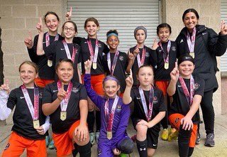 HTXSoccer's tweet photo. Beaumont had 4 Champions &amp; a finalist at the @lonestarsc Bat City tournament this weekend! ⚽️🧡

Dash Beaumont 14 YA 🥇 
Dash Beaumont 12 Orange 🥇 
Dash Beaumont 11 Orange 🥇 
Dynamo Beaumont 11 Orange 🥇 
Dynamo Beaumont 08 Orange 🥈 

#dynamodashyouth #ddybmnt #ddycomp #ddyya https://t.co/wTKHbqy5GS
