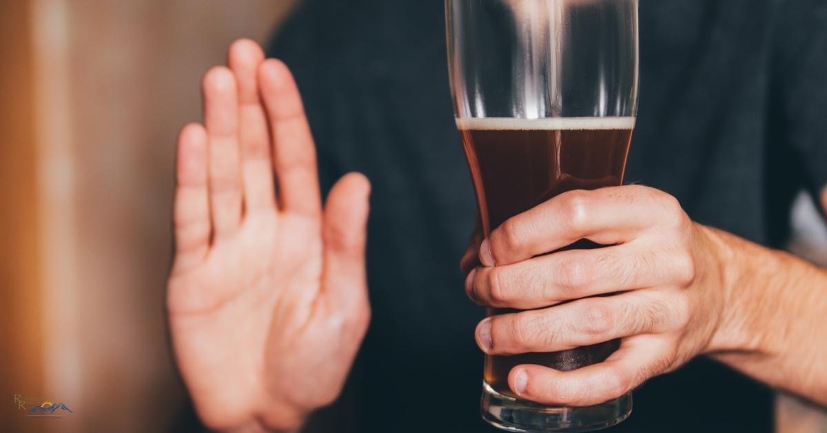If you're in recovery from Alcohol Use Disorder, chances are you'll be faced with pressure to drink on social occasions. But sobriety is the top priority! Here are some ways to make it easier to decline alcohol during the holidays: bit.ly/3UhEyXp