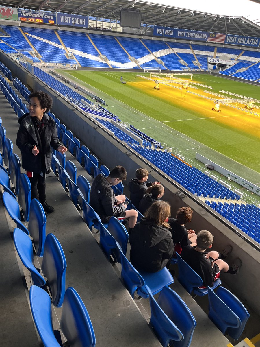 ChrisHallPE's tweet photo. @StCyresSchool @CyresYr7 https://t.co/fRlLJuXSCd