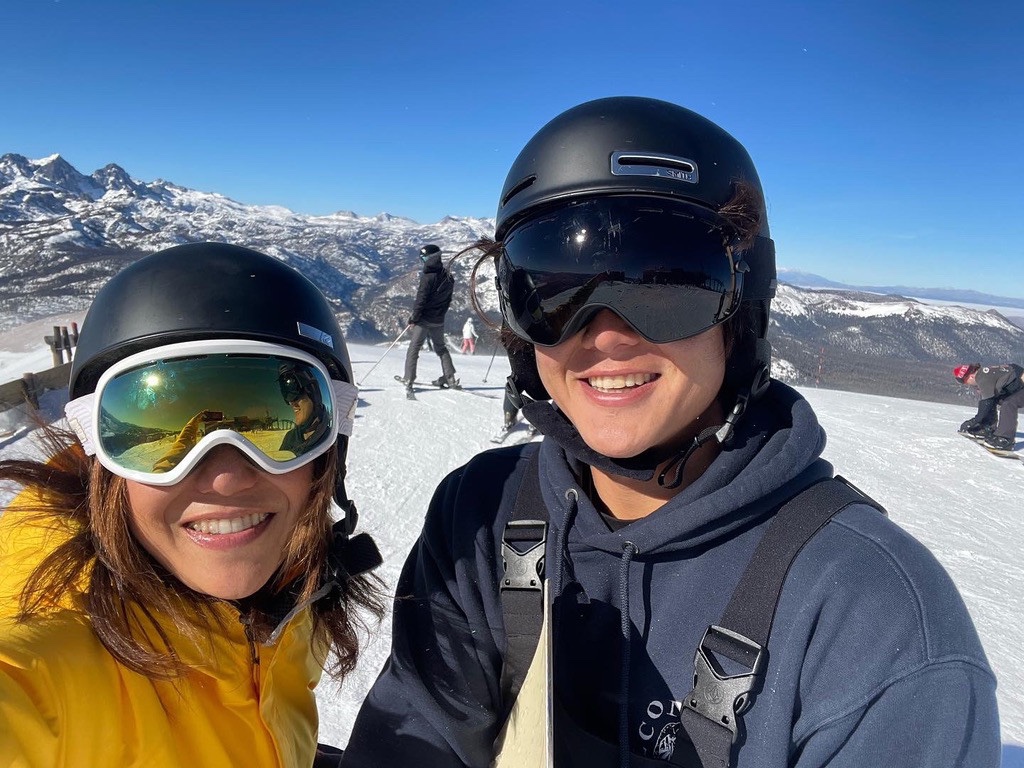 MikiLatimer's tweet photo. サンクスギビング 2022　in Mammoth🏂 - 東京、カリフォルニア。時々アジア、ヨーロッパ✈️ https://t.co/XGRoQhTe81 https://t.co/DYDvYPbMIN