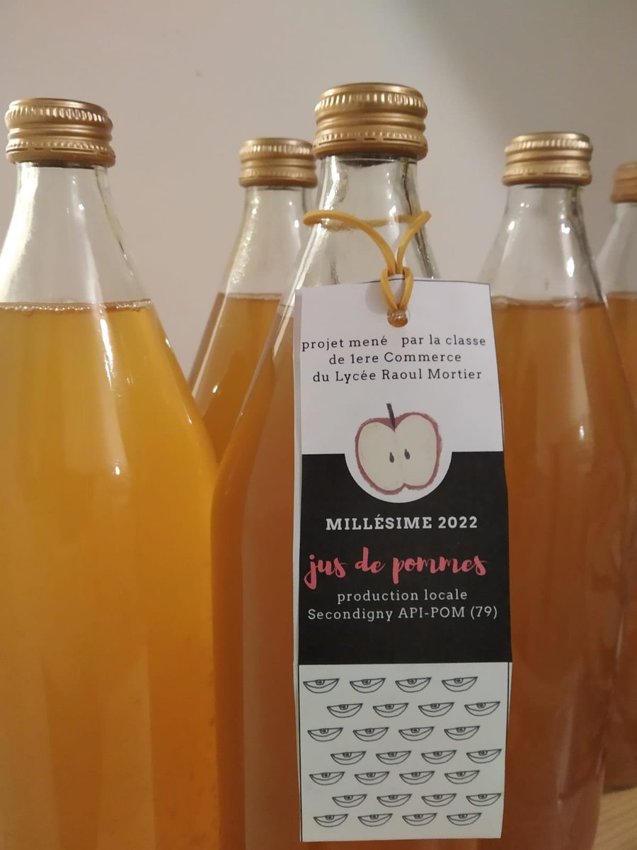 LyceeRaoul's tweet photo. Illustration des circuits de distribution, des facteurs de production, avec les bac commerce et les PAPS, grâce à la fabrication du jus de 🍎
Merci à API-POM pour son accueil.@DavidL_IEN @acpoitiers https://t.co/NVZiZiz84E