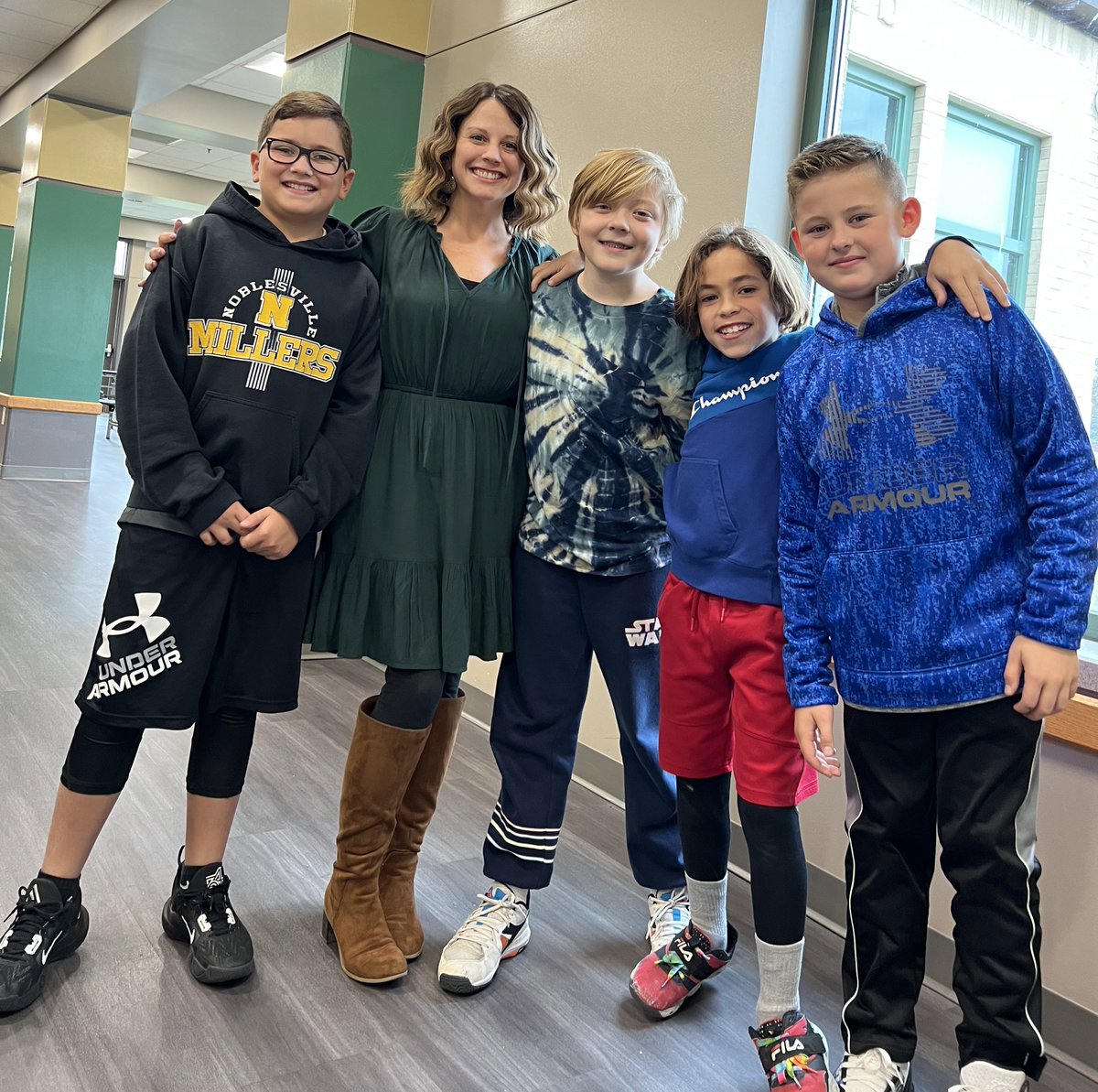 gingerjimenez's tweet photo. So thankful that I get extra glimpses of and hugs from my youngest throughout the school day! His friends still think it’s cool when Elijah’s mom stops by the cafe… hoping that doesn’t stop anytime soon! ❤️ https://t.co/Vc45FedFJV
